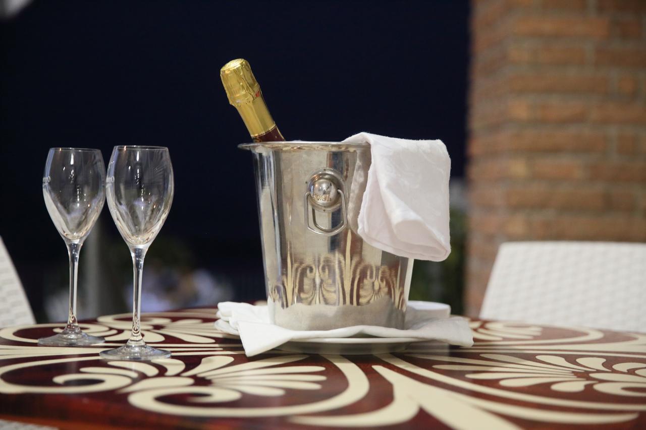 Hotel Dolce Stella ตอร์เร เมลิสซา ภายนอก รูปภาพ